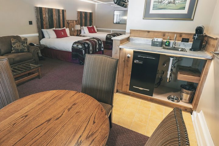 Room 17 of 62