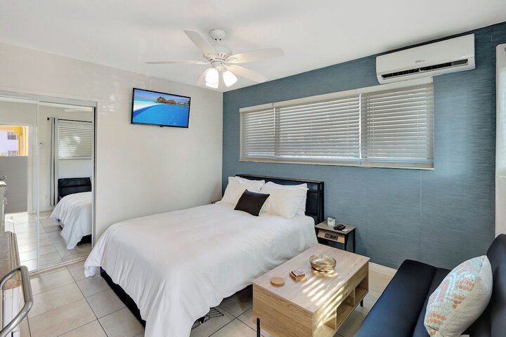 Room 50 of 84