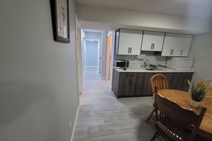 Luxurious Home Away From Home With Aircon