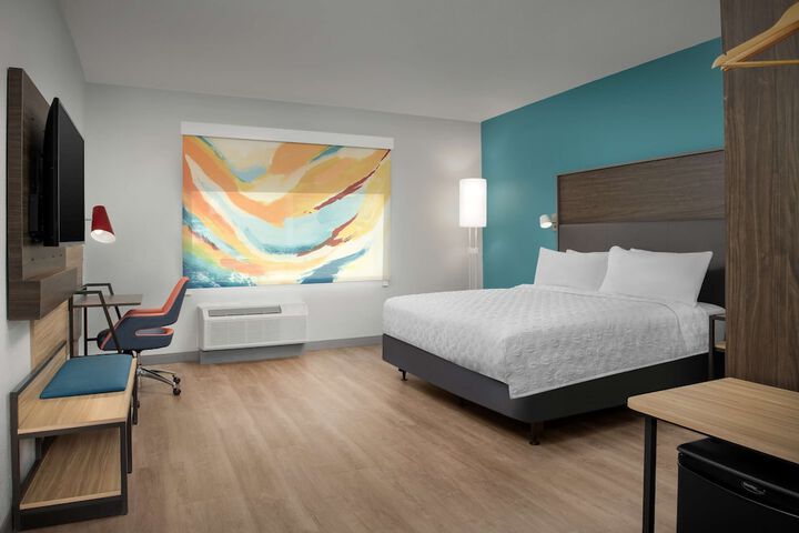 Room 20 of 35