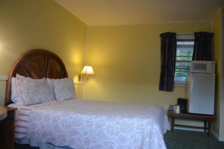 Room 15 of 23