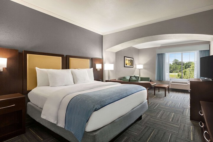 La Quinta Inn & Suites by Wyndham Dublin