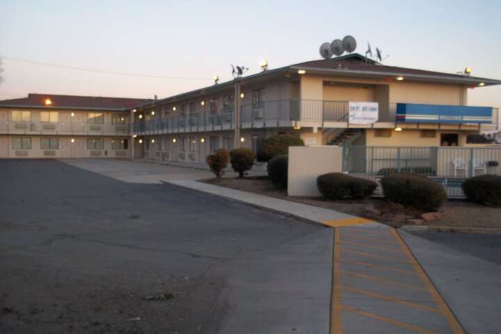 Hotel 6 of 16