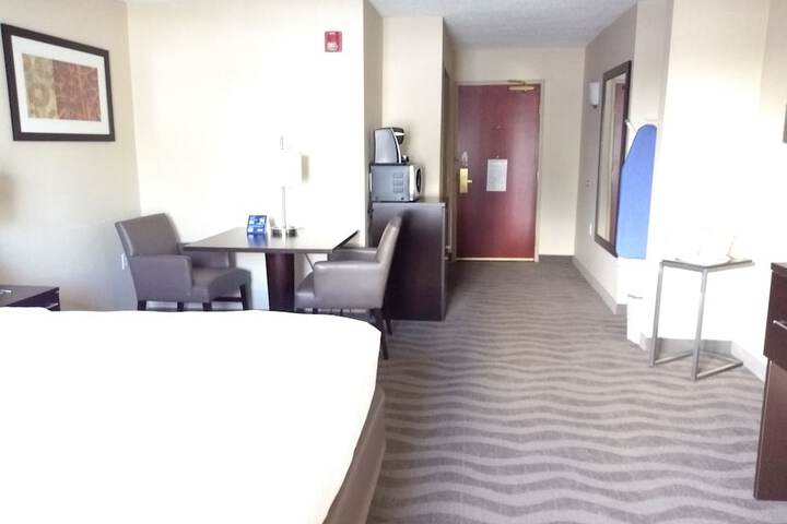 Room 57 of 99