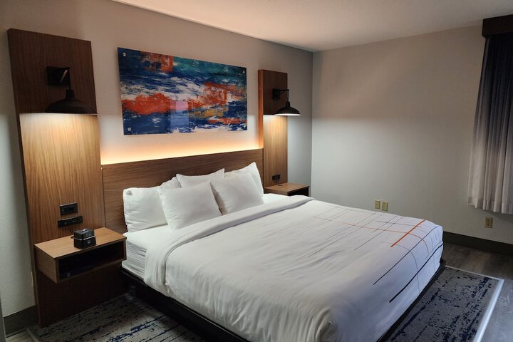 Room 14 of 42
