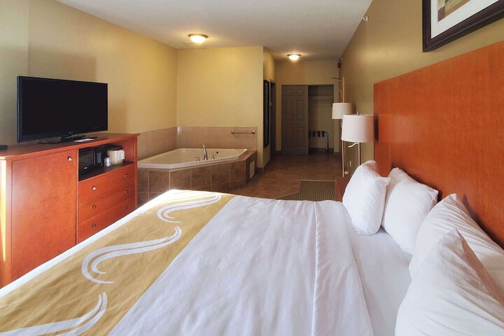 Room 50 of 108