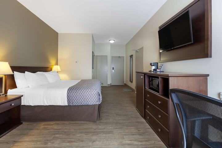 Room 15 of 39