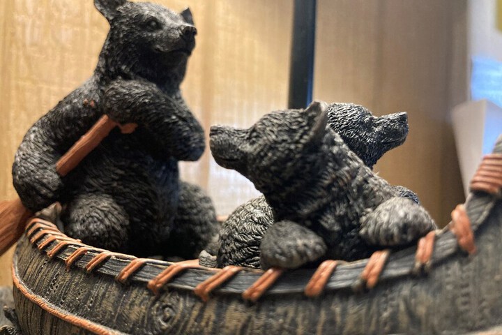 BEARADISE MOTEL