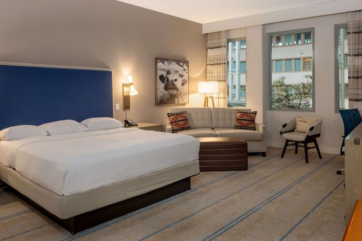 Room 40 of 59