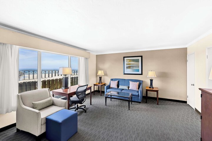 Room 26 of 47