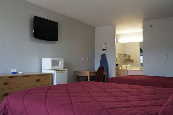 Room 44 of 50