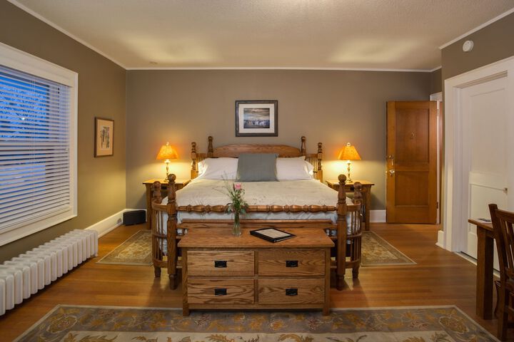 Room 21 of 74