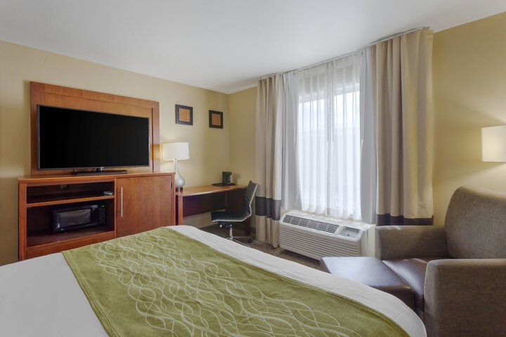 Room 16 of 39