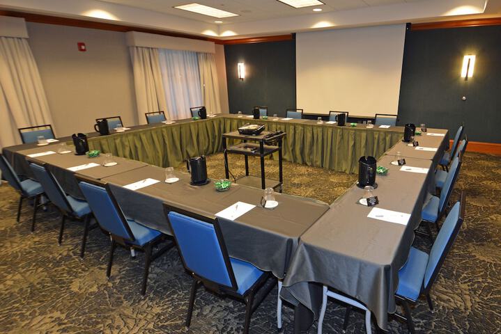 Hampton Inn & Suites Saratoga Springs Downtown