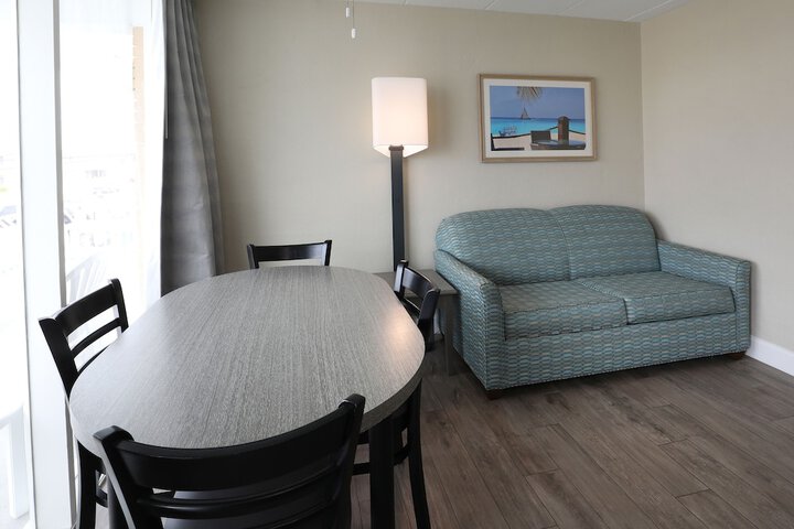 Room 47 of 111