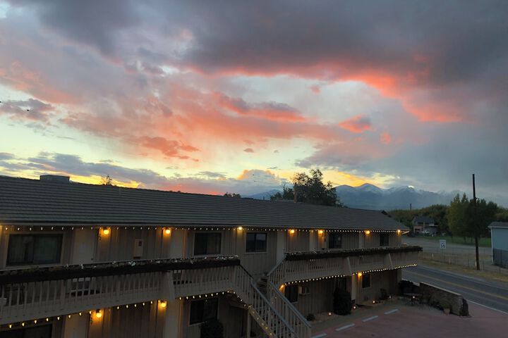Hotel 10 of 83