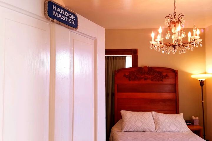 Room 62 of 92