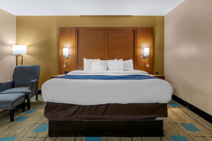 Room 43 of 56