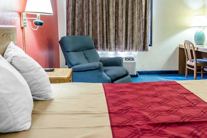Room 21 of 47