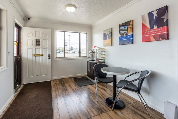Motel 6 Tremonton UT
