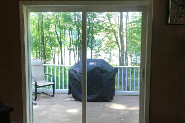 Hidden LakeFront Retreat