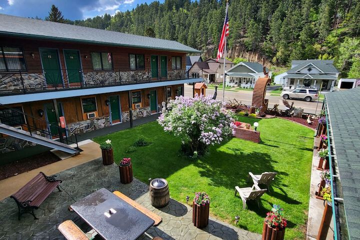 Hotel 6 of 54
