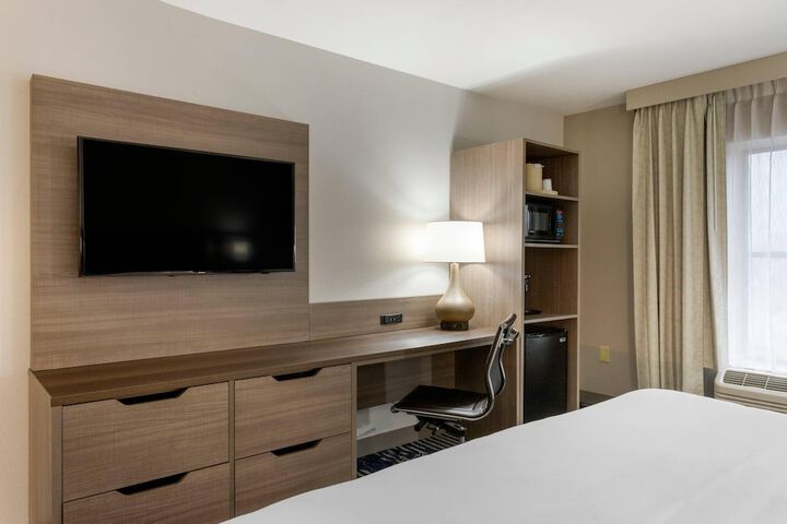 Comfort Inn & Suites Hot Springs Midtown