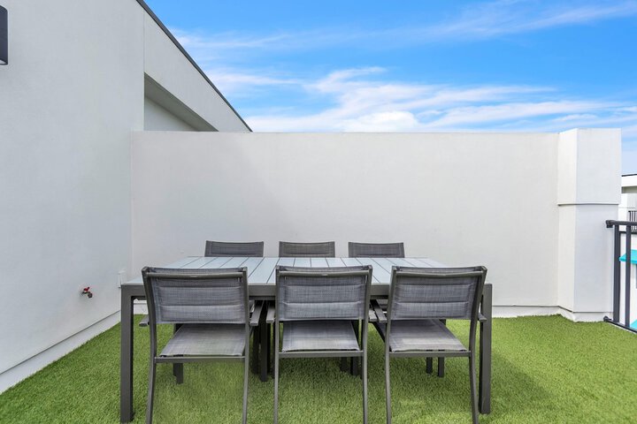 Azul Townhomes A1