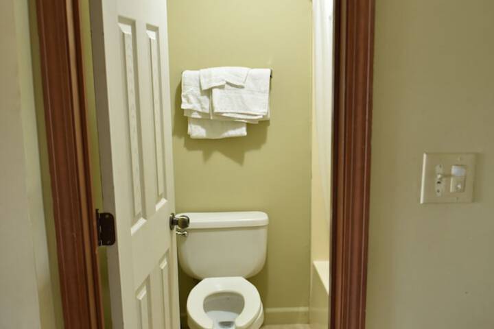 Room 13 of 26