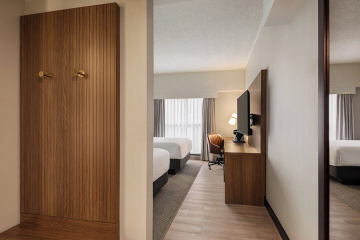 Room 35 of 86