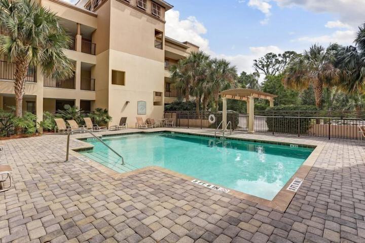 Pool 9 of 41