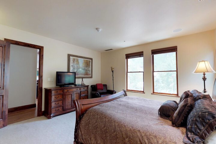 Room 254 of 361