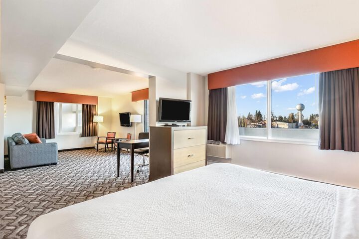 Days Inn by Wyndham Airdrie