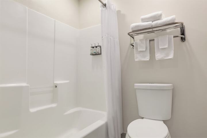 Garner Hotel Salt Lake City Airport by IHG