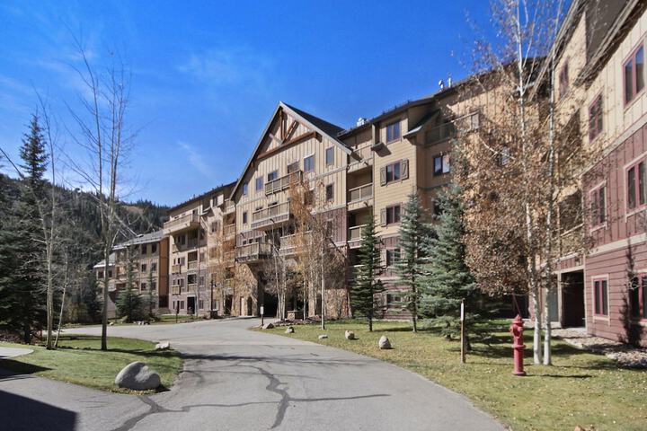Hotel 4 of 56