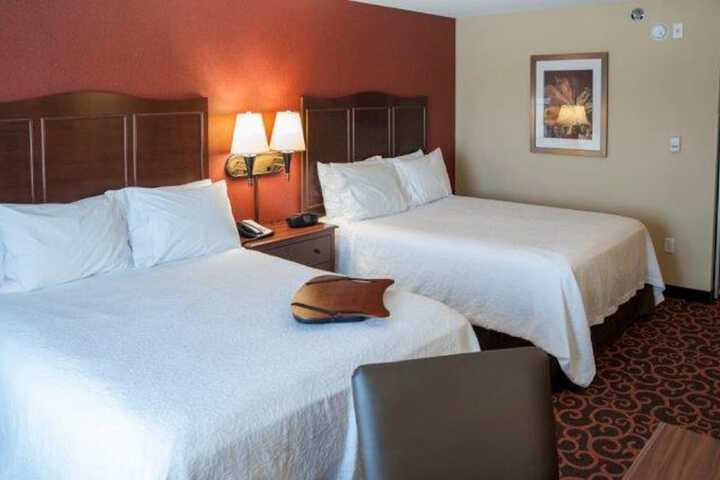 Hampton Inn & Suites Watertown