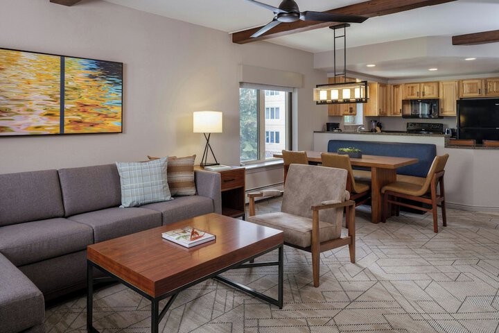 Sheraton Lakeside Terrace Villas at Mountain Vista Avon, Vail Valley