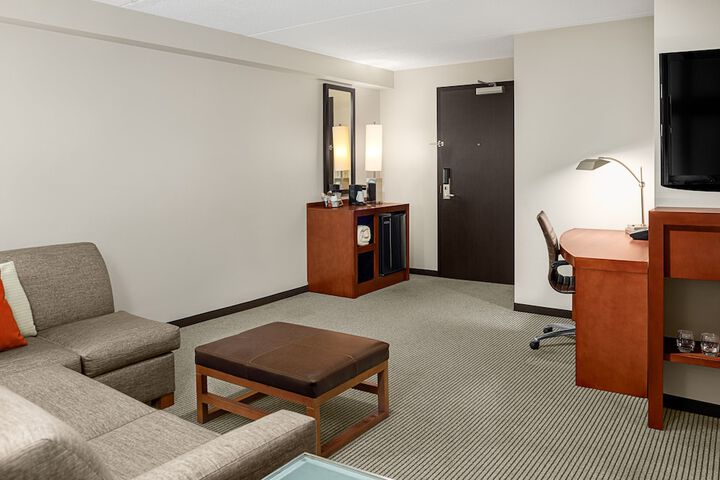 Room 17 of 30