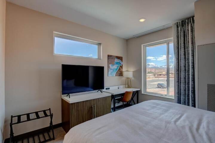 Room 17 of 22