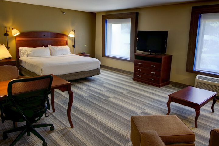 Room 62 of 93
