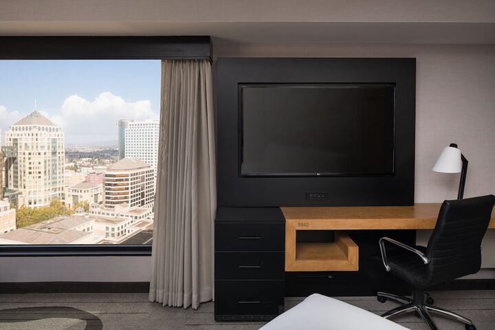 Room 36 of 96