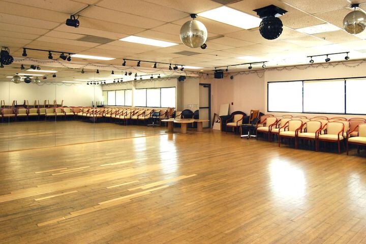 Room 28 of 37