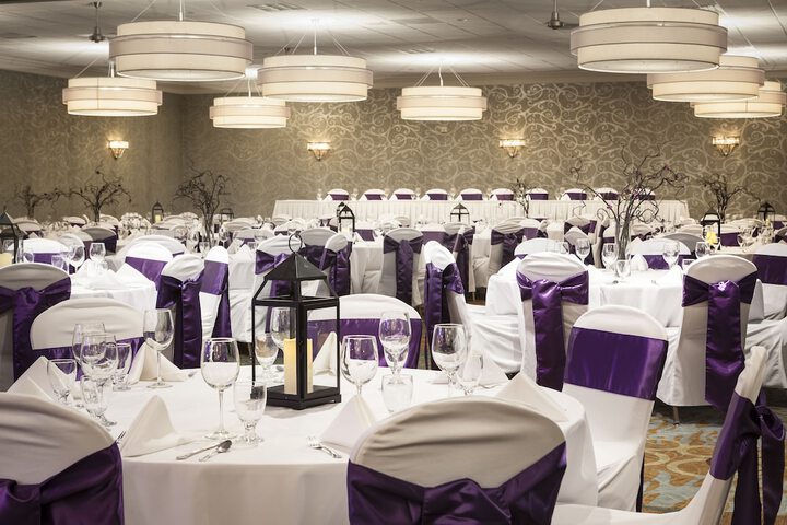 Holiday Inn Rock Island by IHG