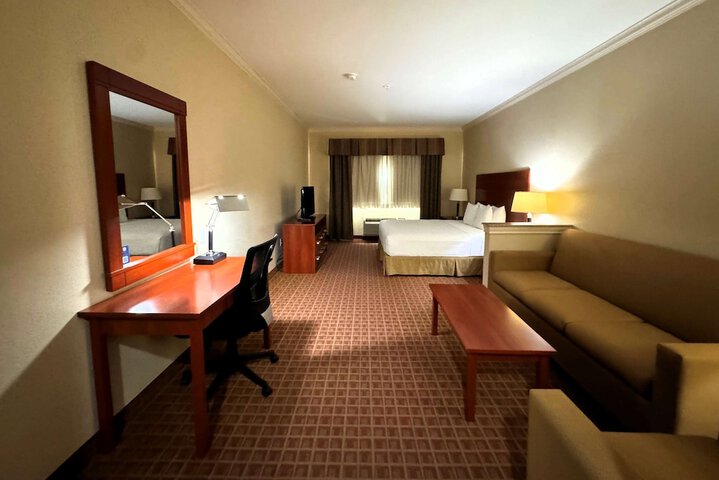 Room 37 of 50