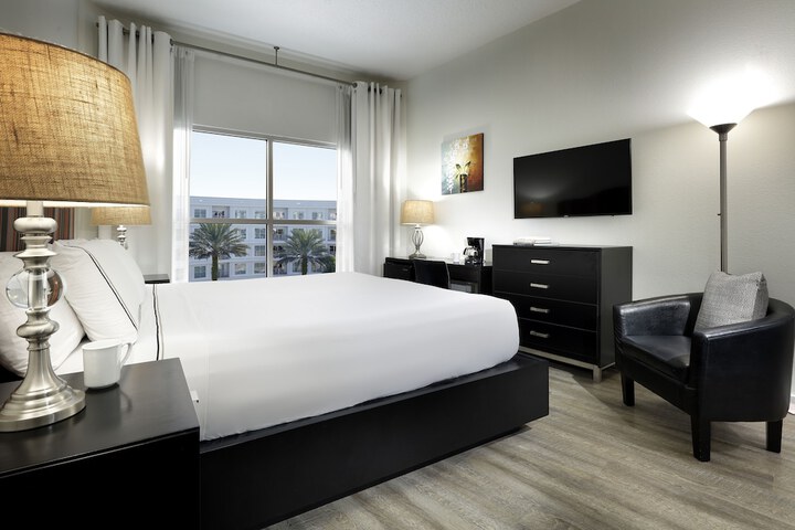 Room 58 of 184
