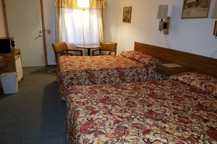 Moorcourt Motel
