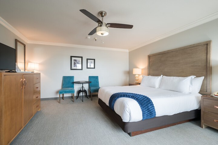 Room 51 of 58