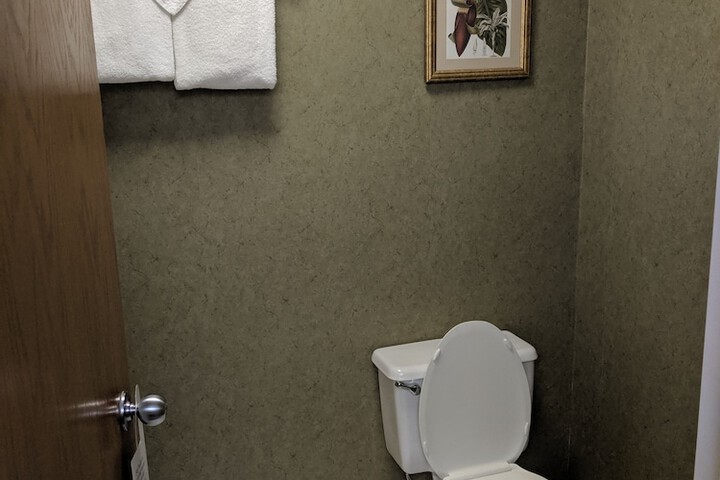 Room 18 of 24