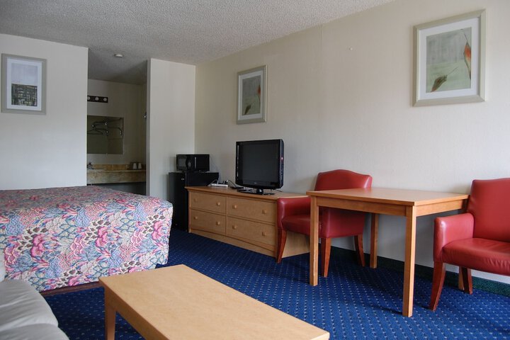Room 18 of 31
