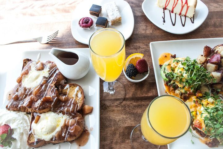 Breakfast/Coffee Service 29 of 48